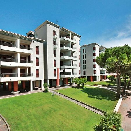 Residenza Porta Del Mare Apartment Линяно Сабиадоро Екстериор снимка