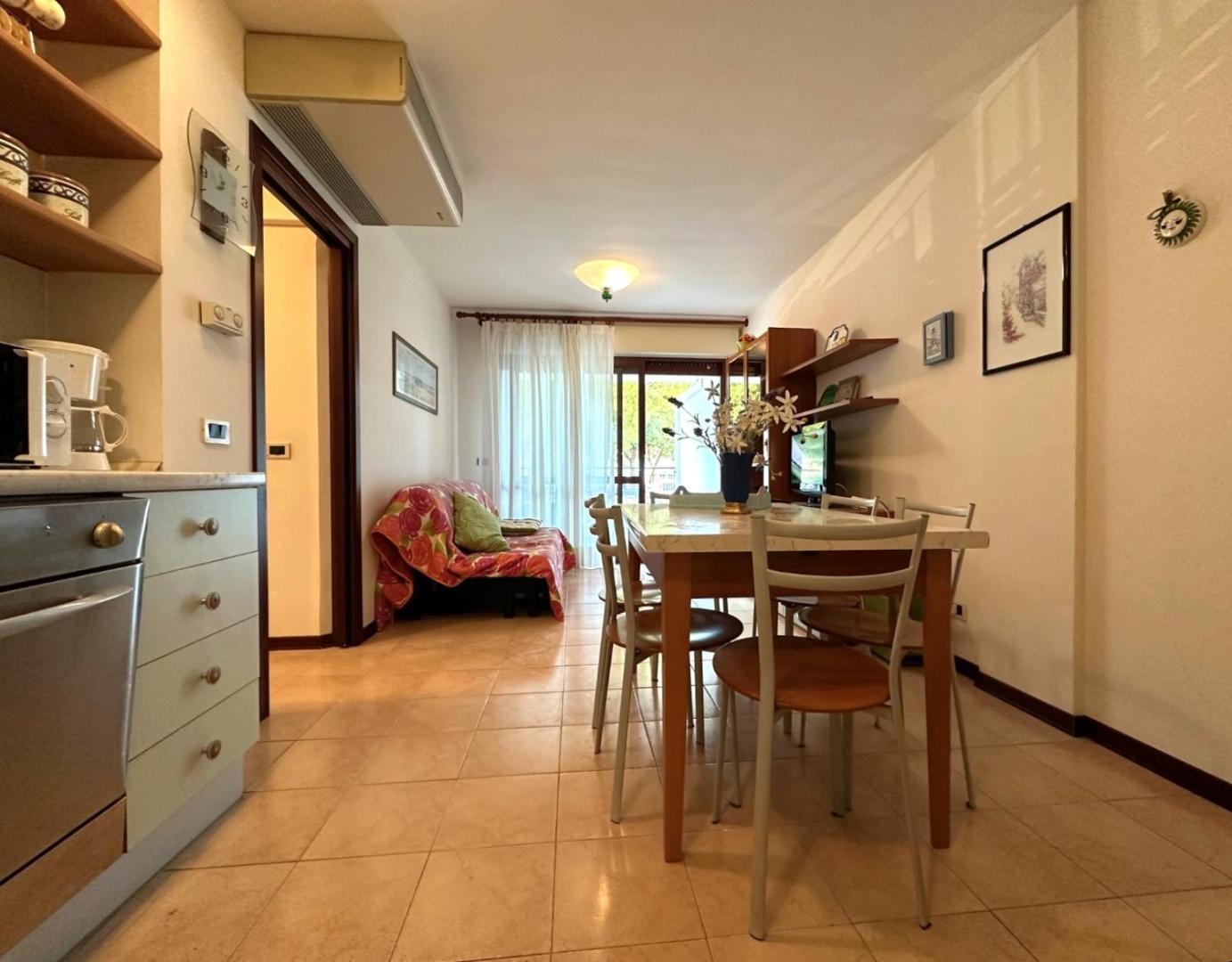 Residenza Porta Del Mare Apartment Линяно Сабиадоро Екстериор снимка
